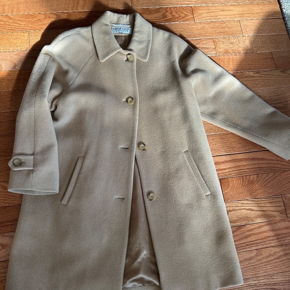 Larry Levine Tan Women's Coat - Picture 2 of 5
